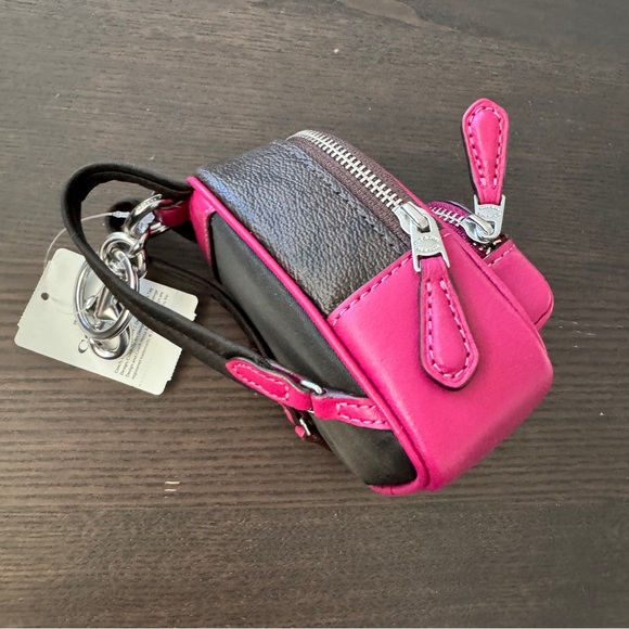 Coach Mini Court Backpack Bag Charm In Signature Canvas C7803 - Picture 3 of 5